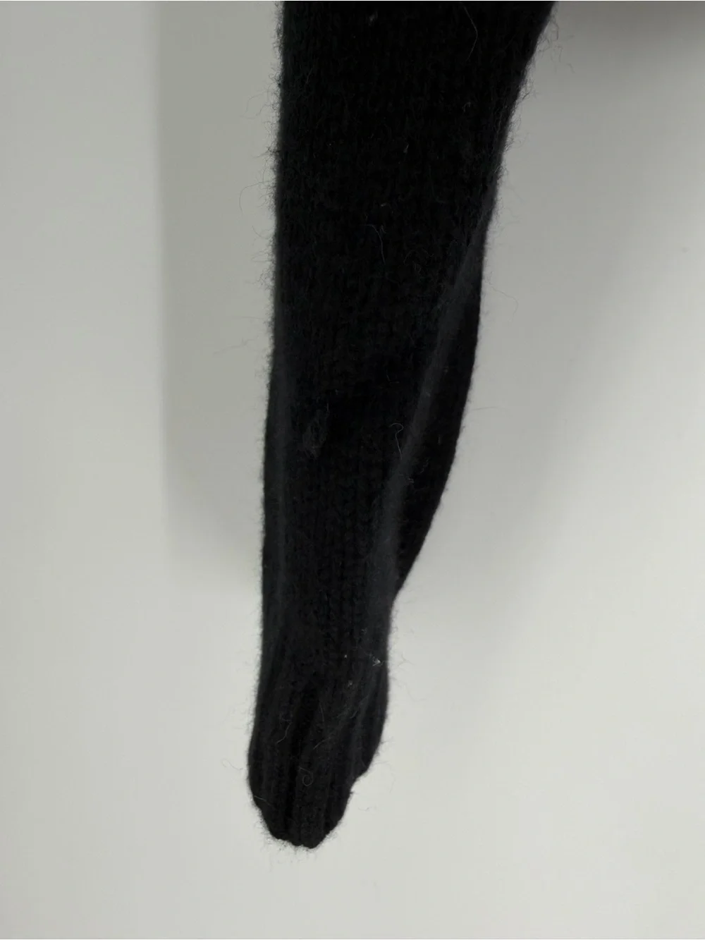 Cos Chunky Cropped Cashmere Wool Blend Cardigan In Black
